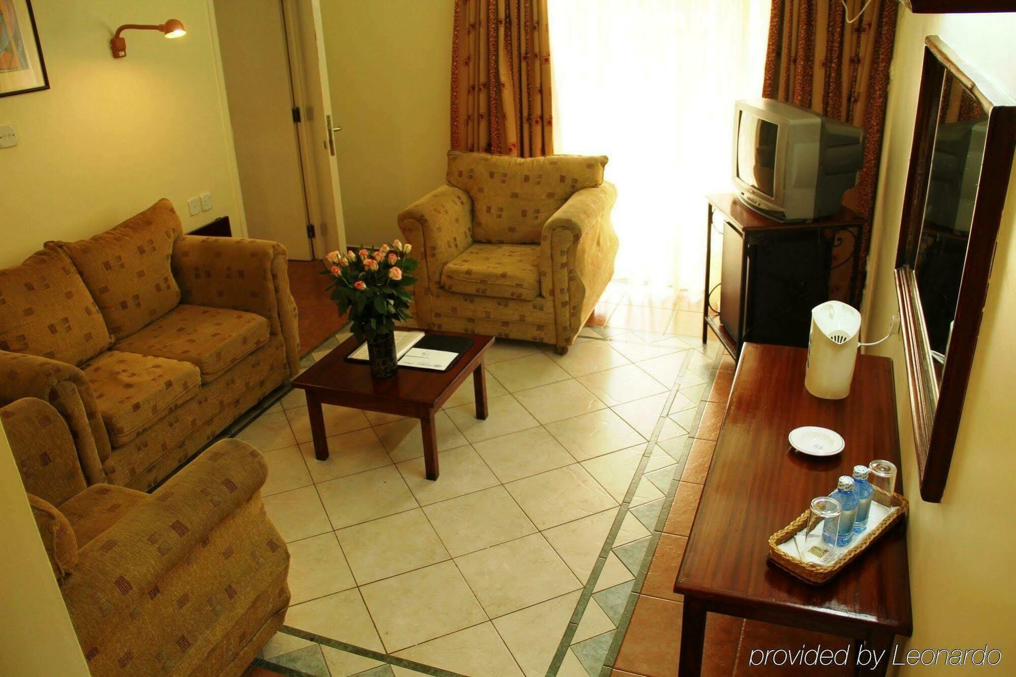Sentrim 680 Hotel Nairobi Zimmer foto